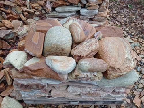 Златолит жёлтый, жёлто-зелёный глыбки и валуны для ланшафтного дизайна купить в Ленинградской области