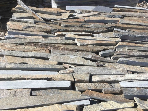 Горбушка златолит мультиколор для облицовки купить в Ленинградской области