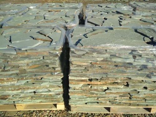 Плитняк златолит зелёный для цоколя, отмостки купить в Ленинградской области