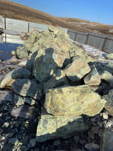Камни для ландшафтного дизайна зелёные 10-60 килограмм купить в Ленинградской области