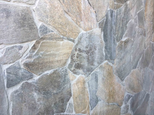 Плитняк златолит Уральский  для фасада купить в Ленинградской области