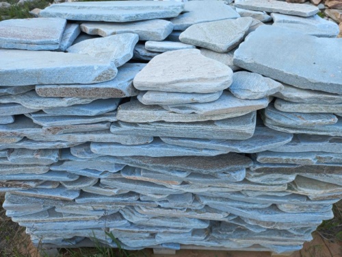 Плитняк златолит зелёный галтованный для цоколя купить в Ленинградской области